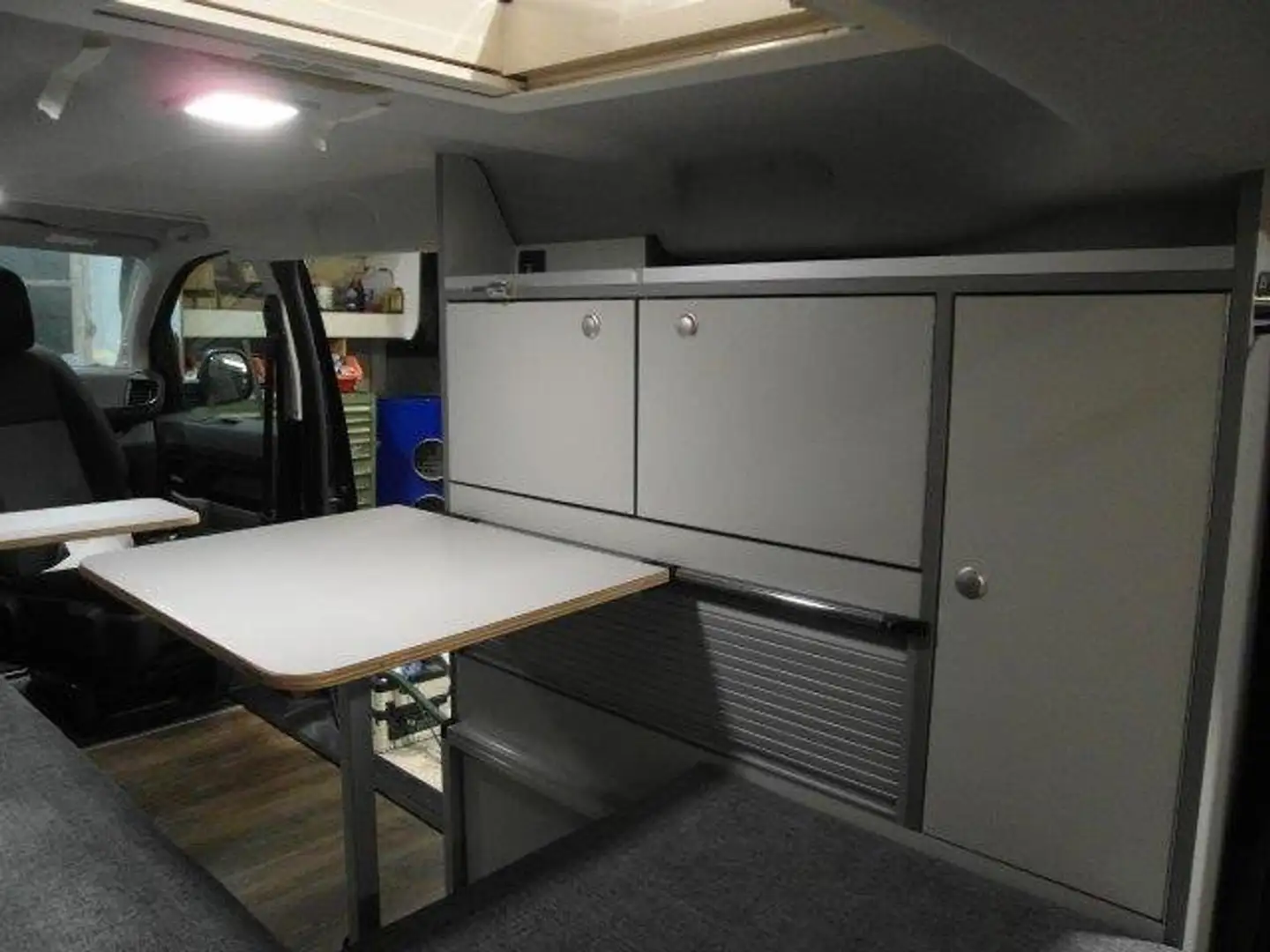 Peugeot Expert Expert L2 2.0 BlueHDi 145 S Schwarz - 2