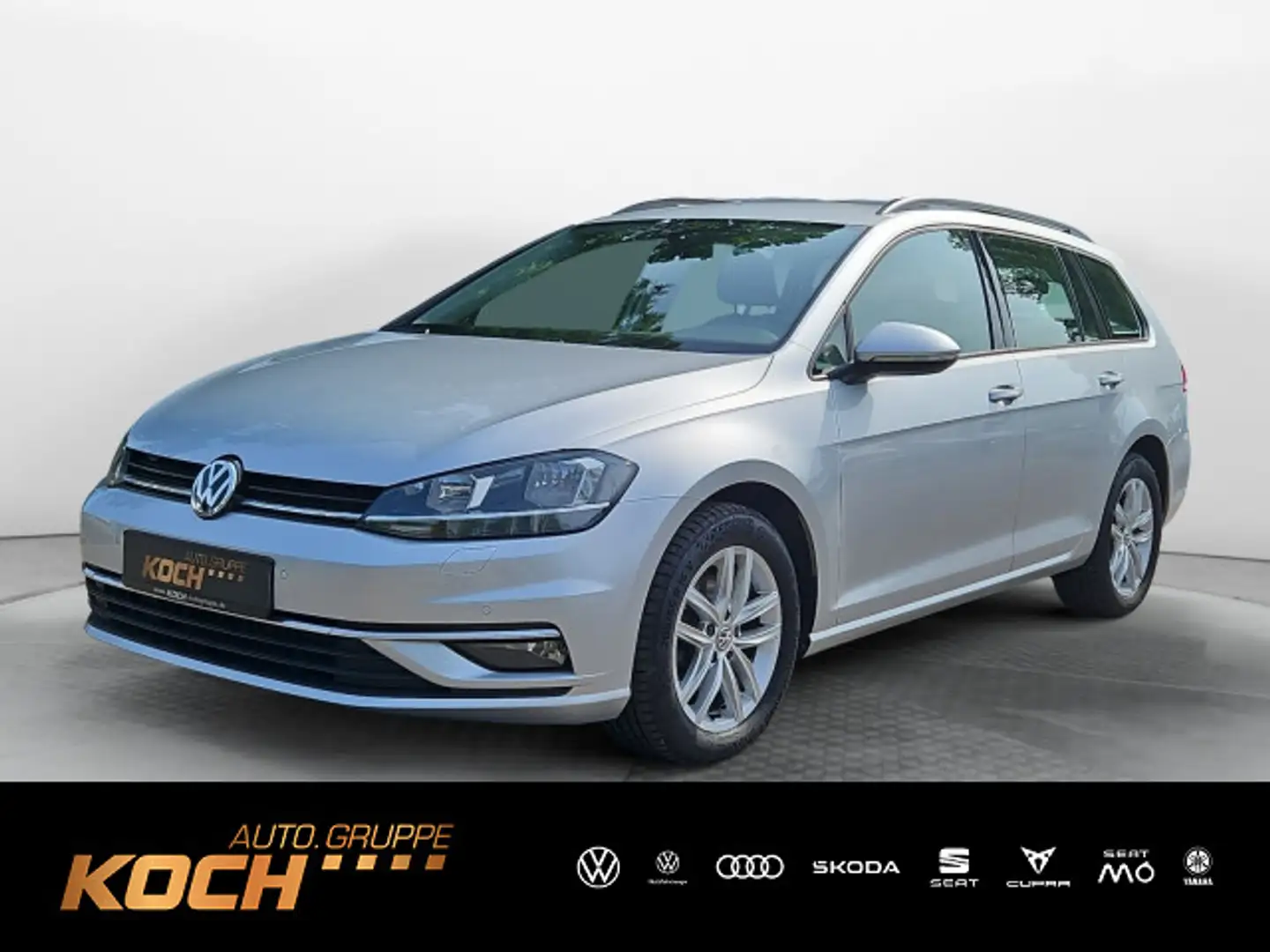 Volkswagen Golf VIII Variant 2.0TDI Comfortline DSG Navi Silber - 1