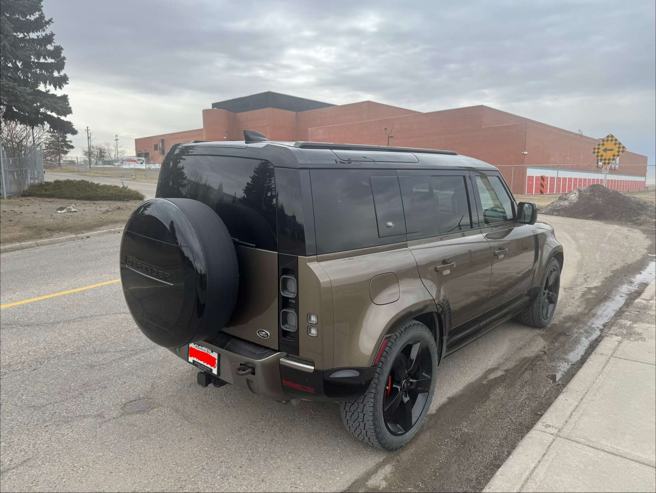 2021 Land Rover Defender X thumb 7