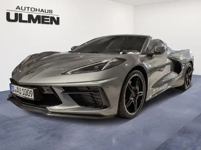 Corvette C8