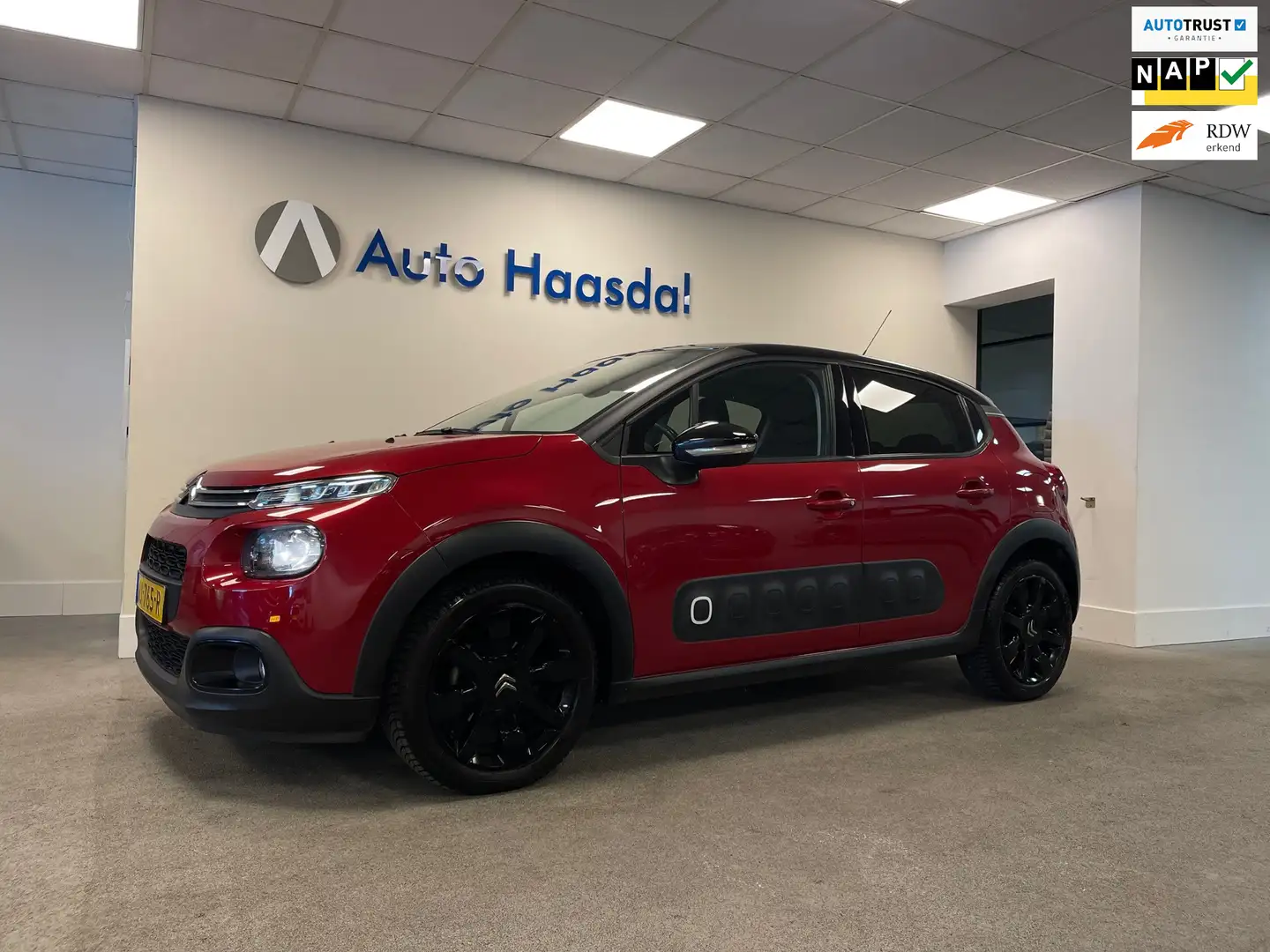 Citroen C3 1.2 PureTech Shine|CARPLAY|CAMERA|CRUISE|17"|2E EI Rot - 1