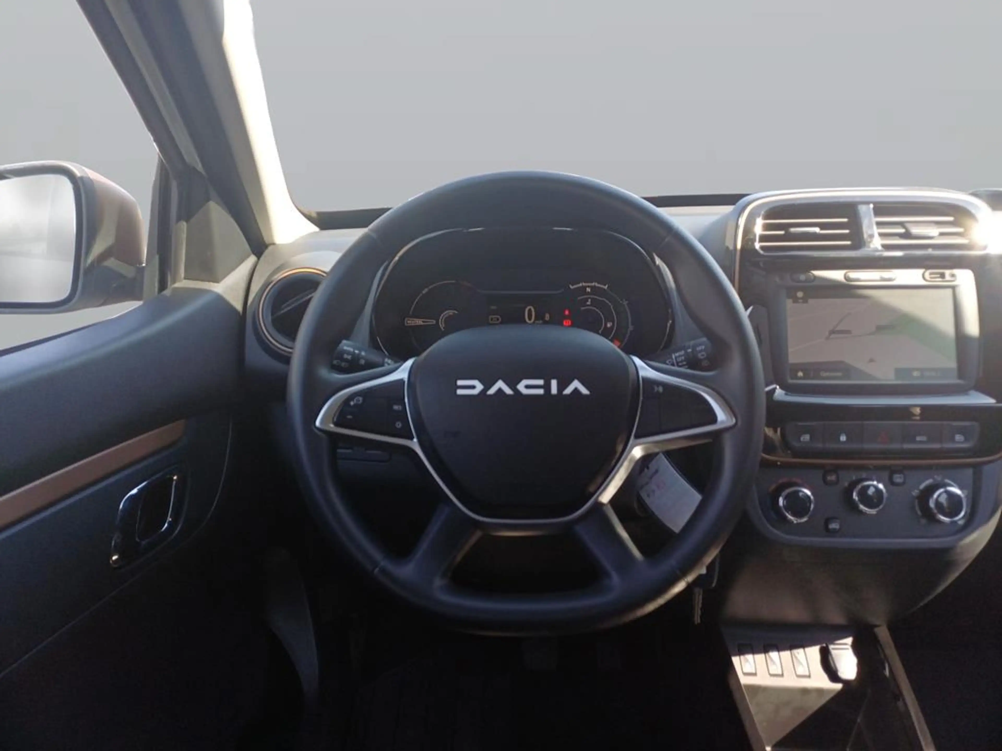 Dacia Spring Extreme — photo 13