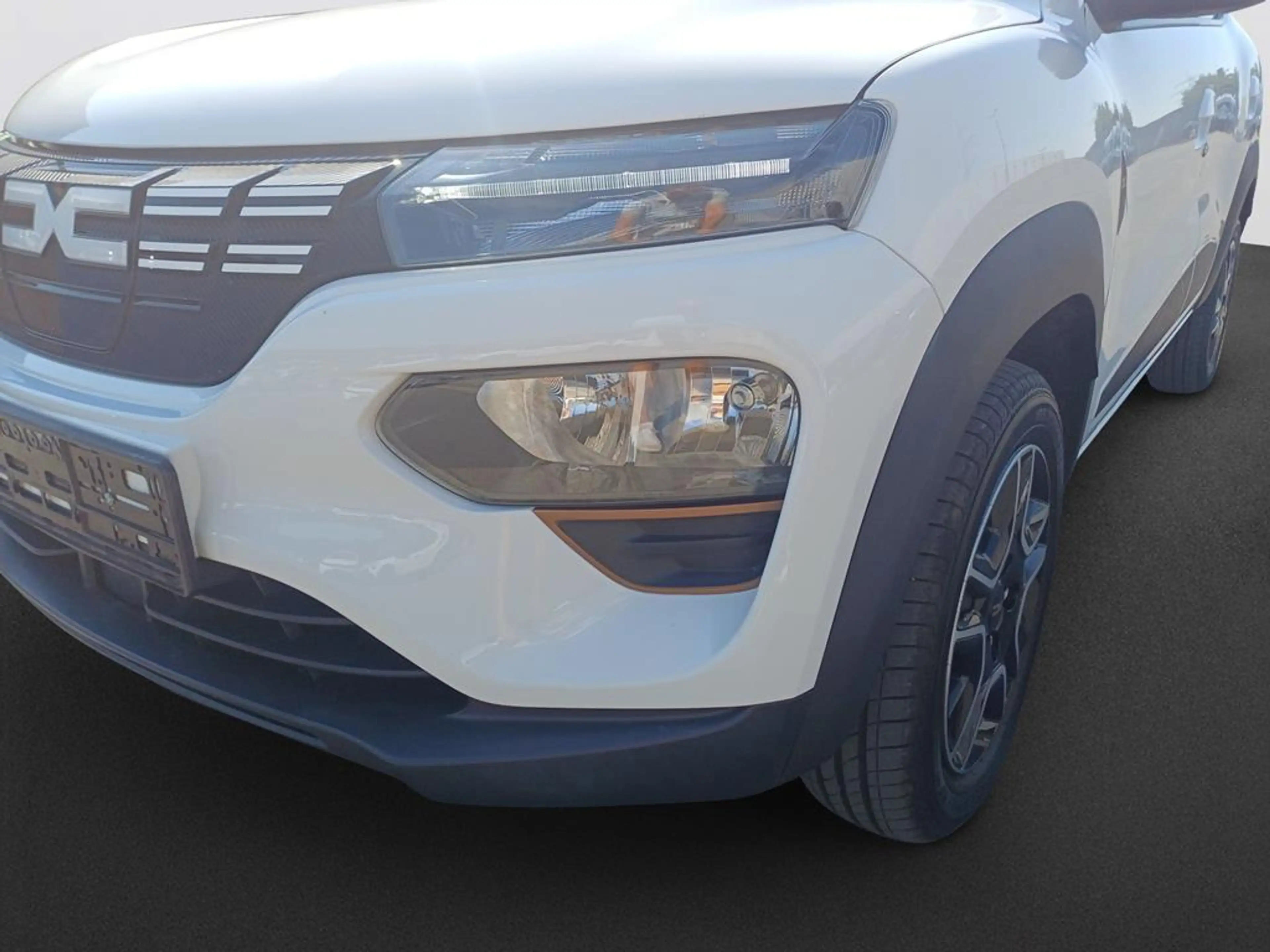 Dacia Spring Extreme — photo 9