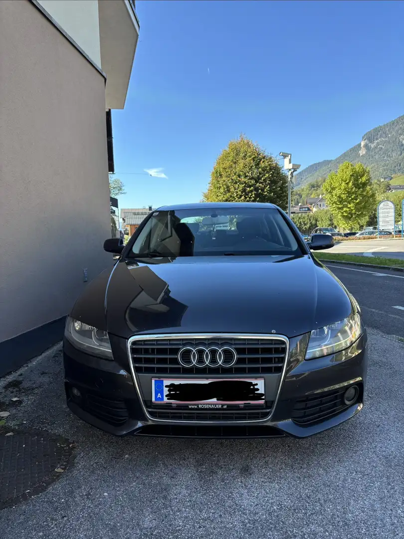 Audi A4 B8 2,0 TDI Limousine - 2