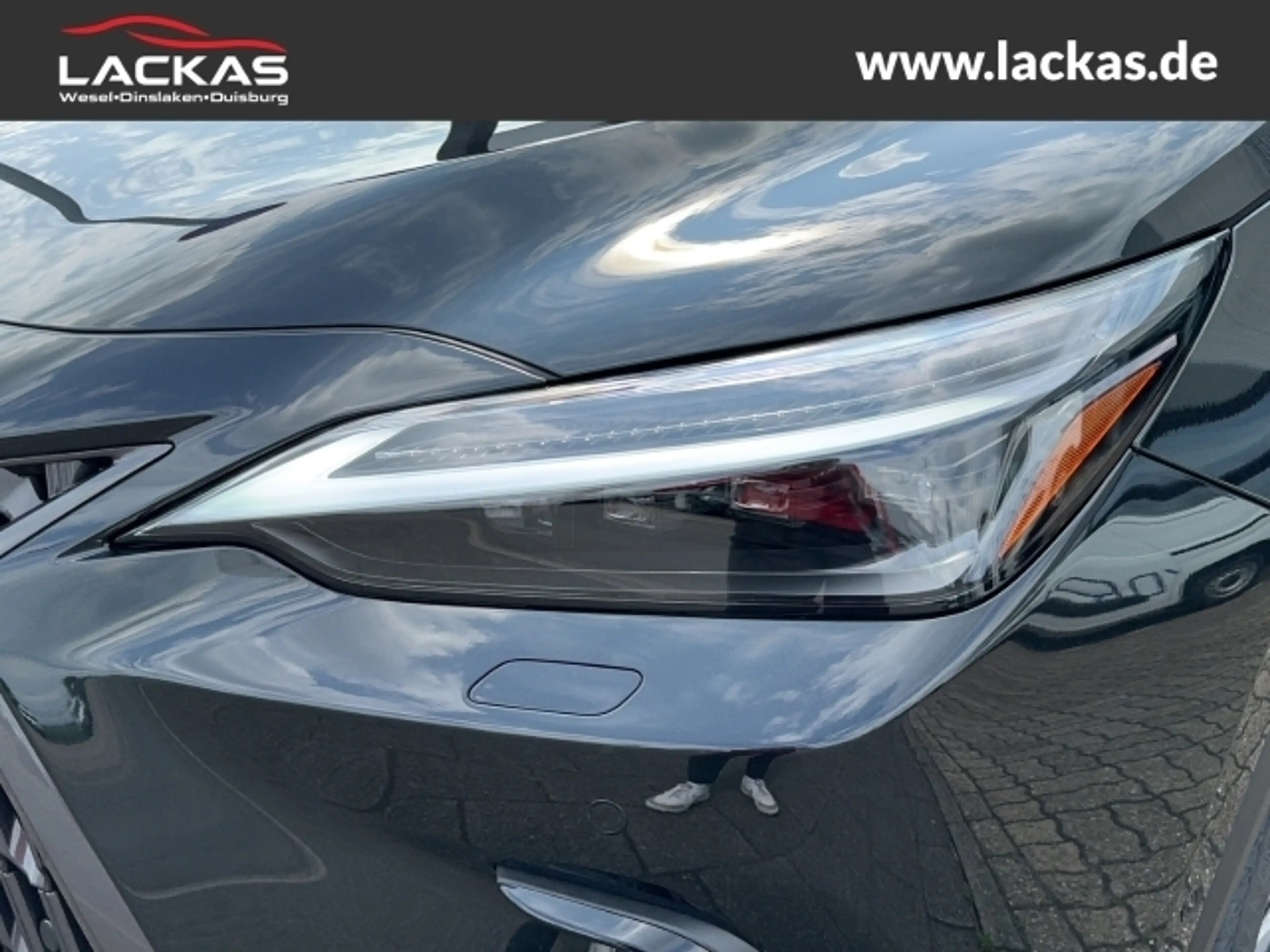 Lexus NX 350h h 243 PS Luxury 4x4 plus Panoramaglasdach — photo 9