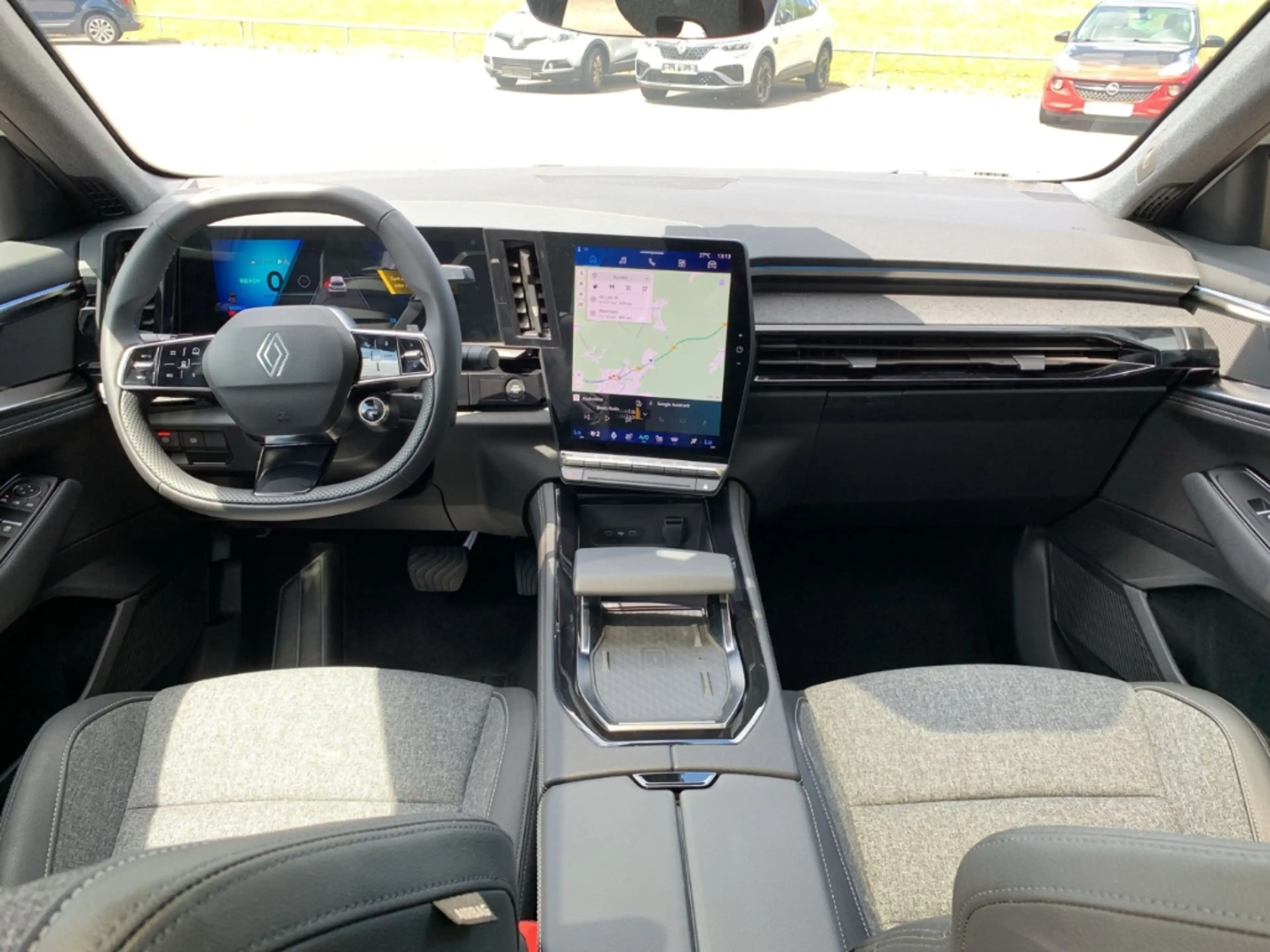 Renault Rafale TECHNO FULL HYBRID 200 Techno NAVI+LED+SHZ — photo 14