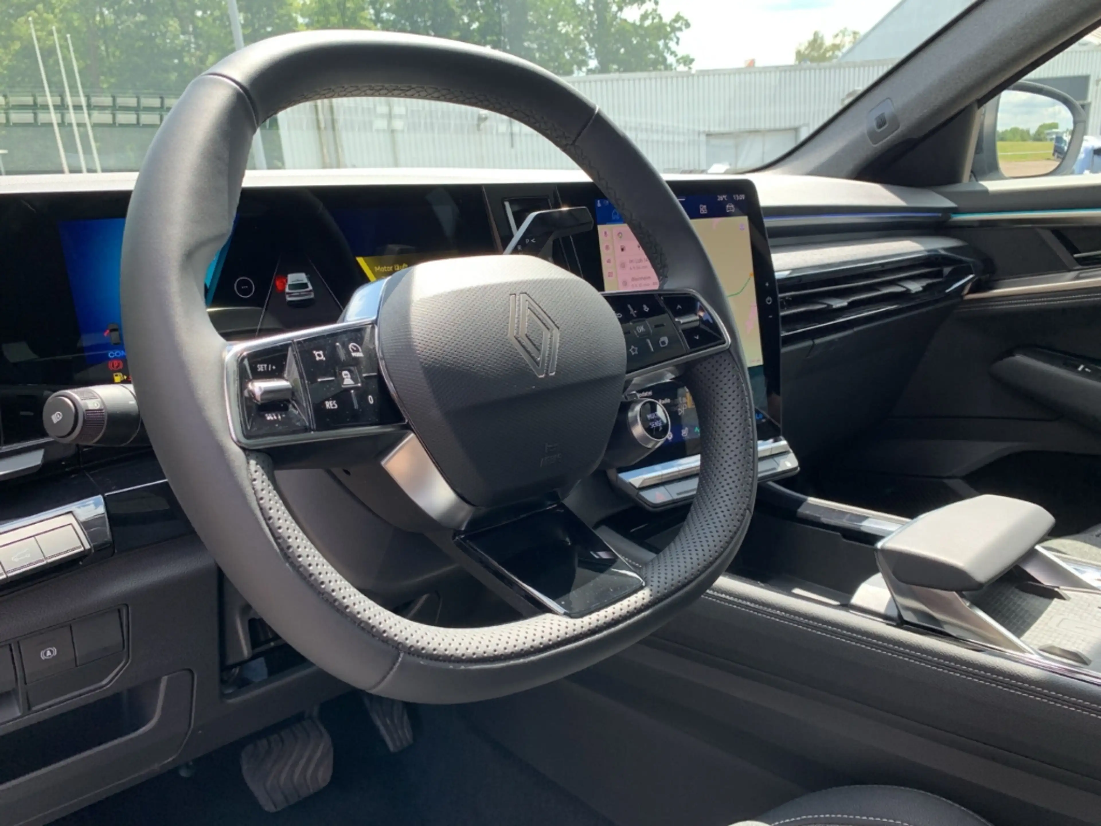Renault Rafale TECHNO FULL HYBRID 200 Techno NAVI+LED+SHZ — photo 10