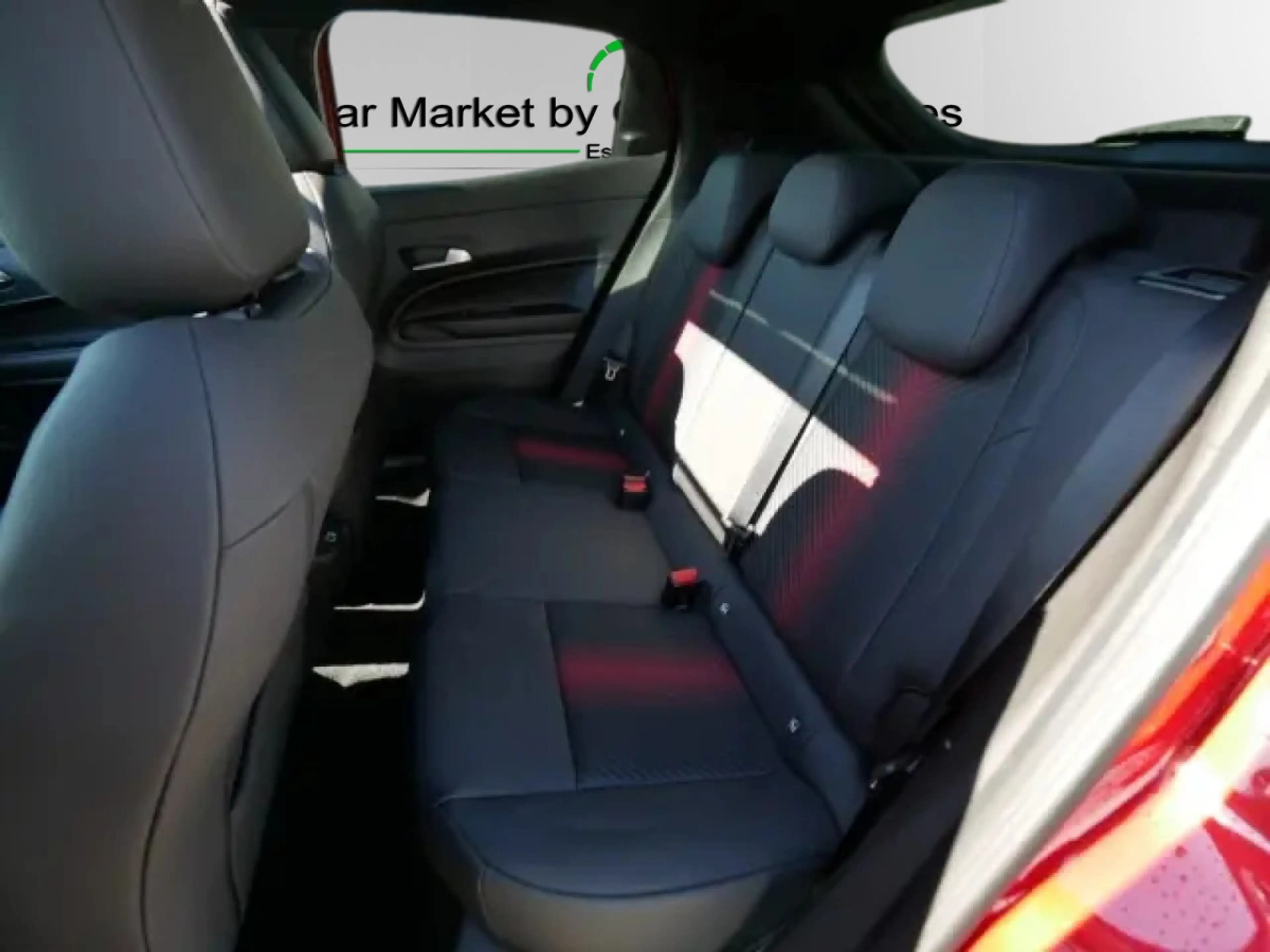 Alfa Romeo Junior Ibrida Speciale 1.2 VGT — photo 15