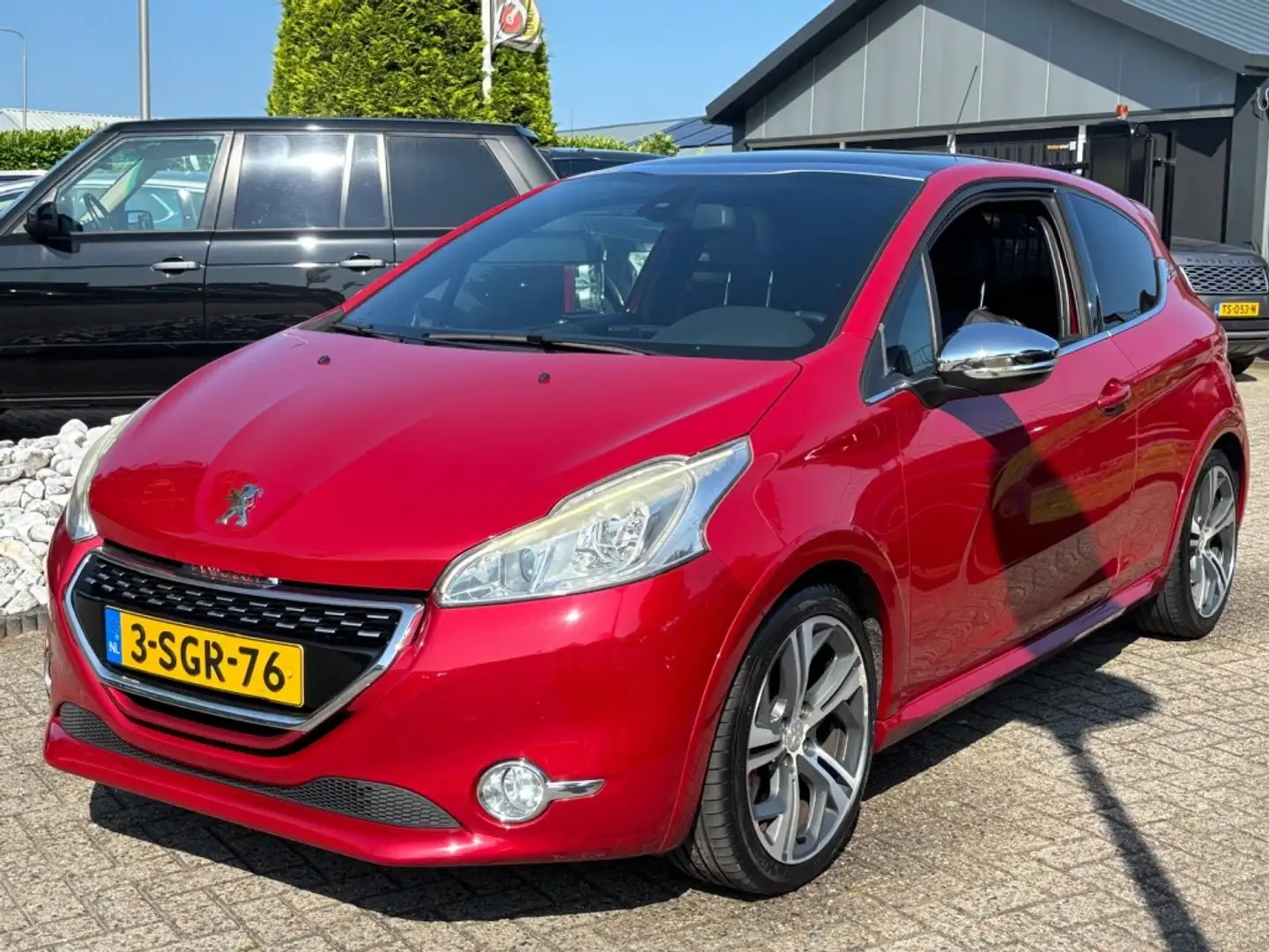 Peugeot 208 1.6 GTI 200PK Origineel NL Panoramadak Rood - 1