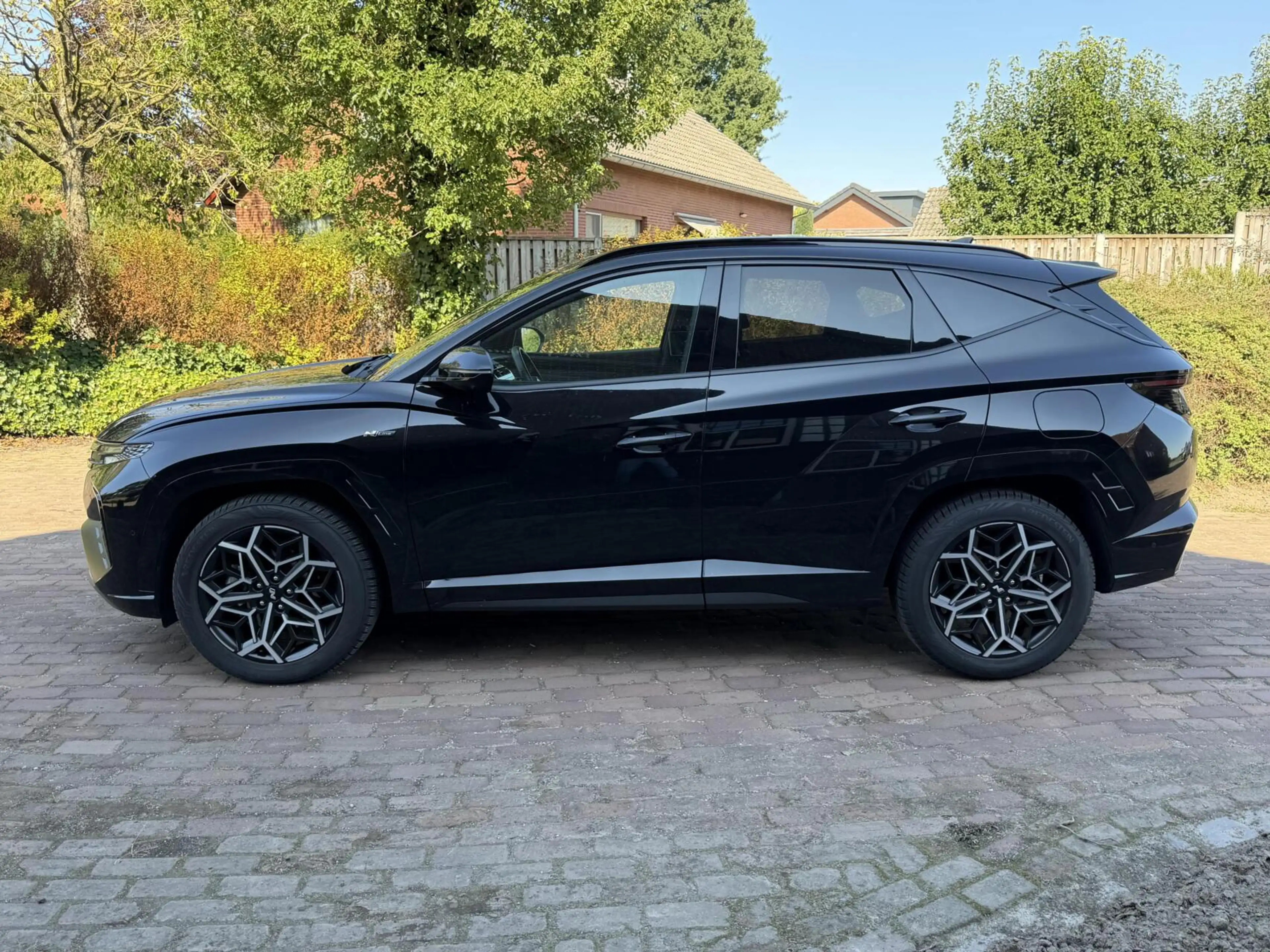 Hyundai TUCSON 1.6 T-GDI PHEV N Line Sky 4WD 360C| Adaptive| Stoe — photo 3