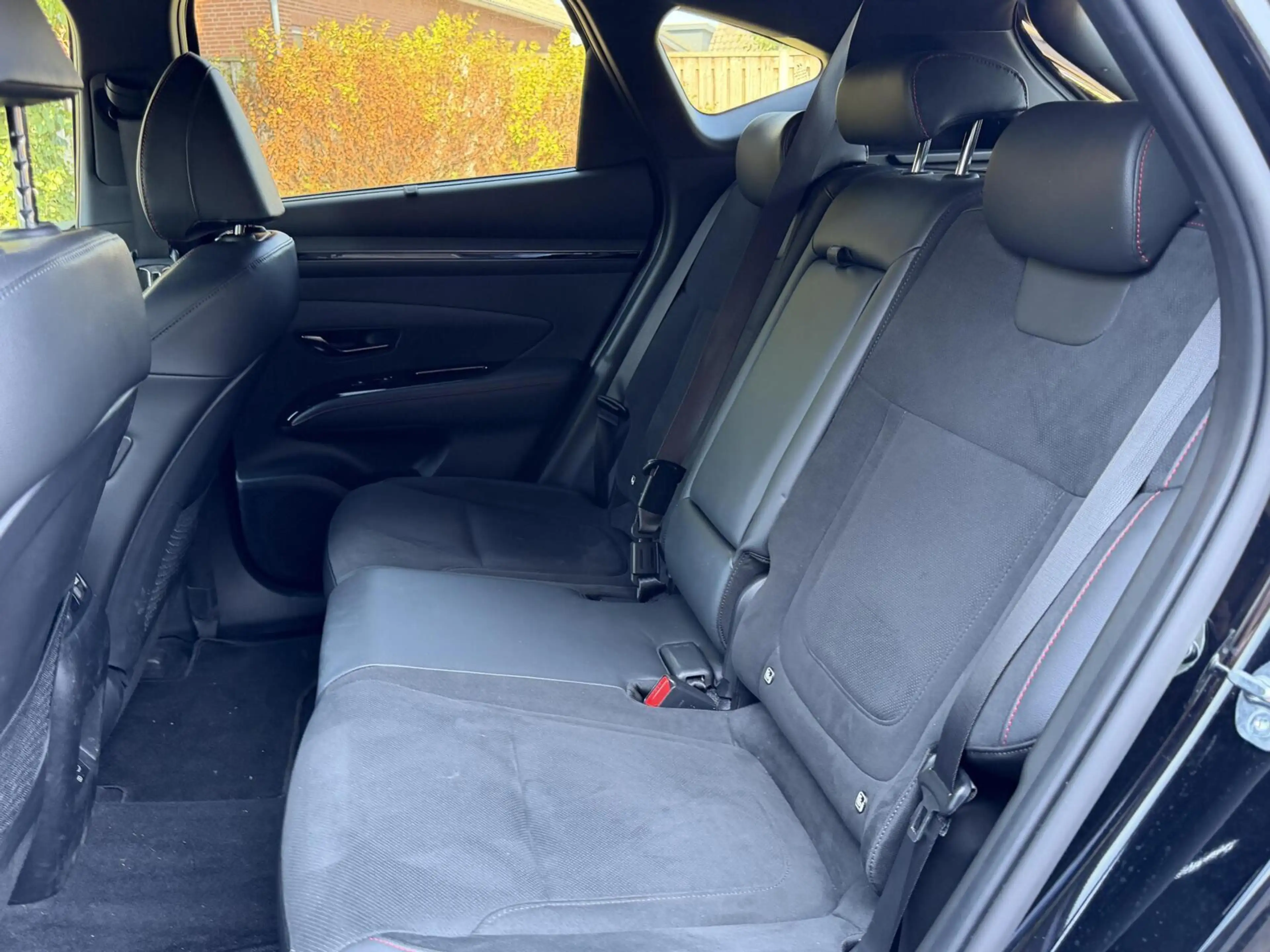 Hyundai TUCSON 1.6 T-GDI PHEV N Line Sky 4WD 360C| Adaptive| Stoe — photo 13