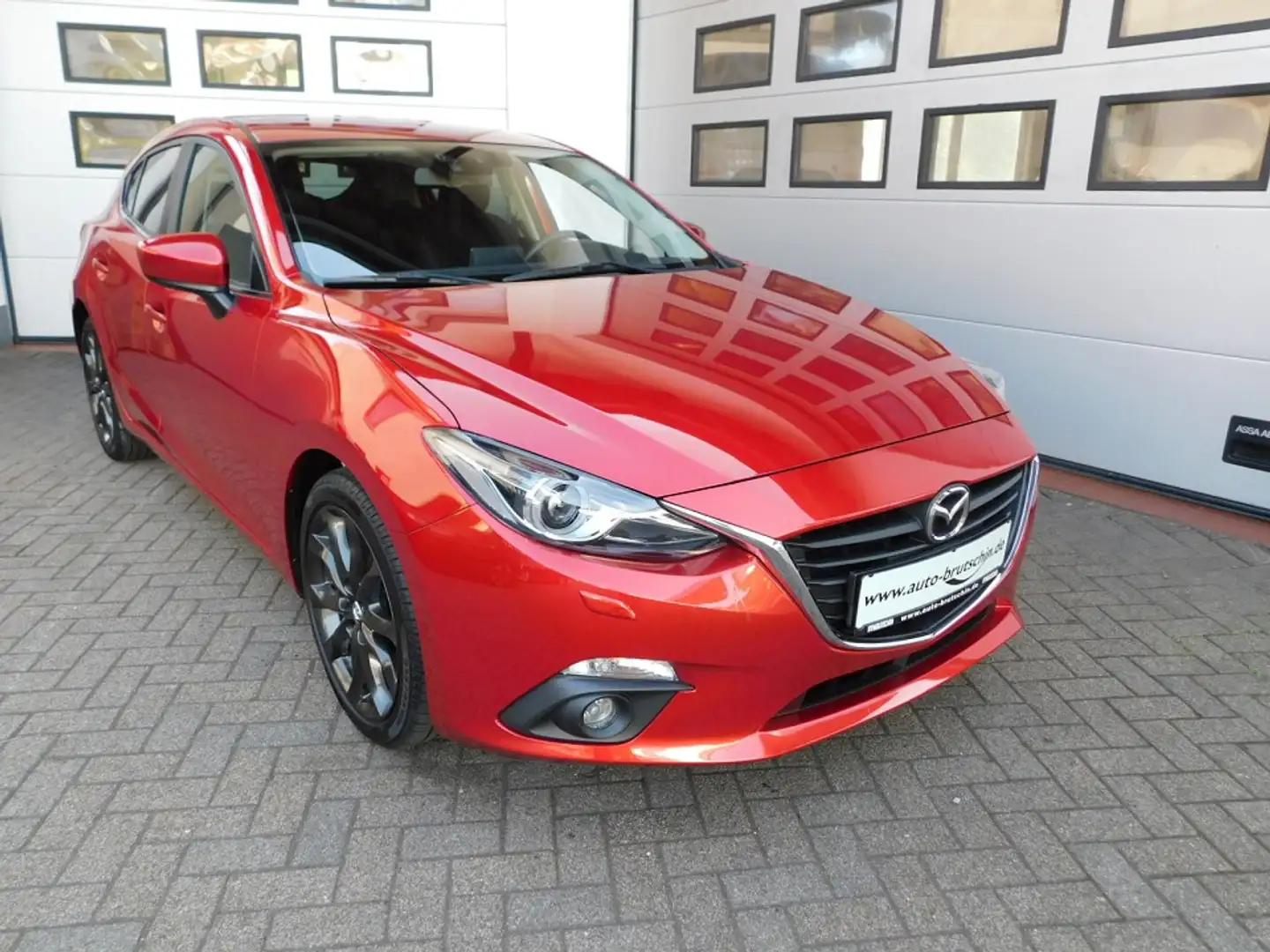 Mazda 3 SKY-G120  Nakama  Bi-Xenon/RVM/SHZ/PDC/Navi Rojo - 1