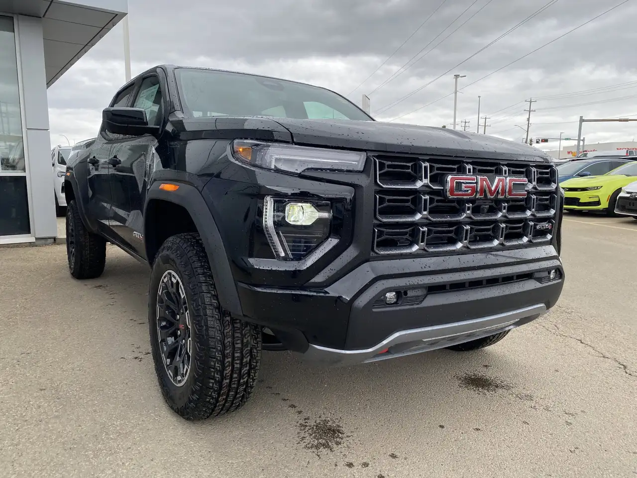 GMC Canyon снимка GMC Canyon