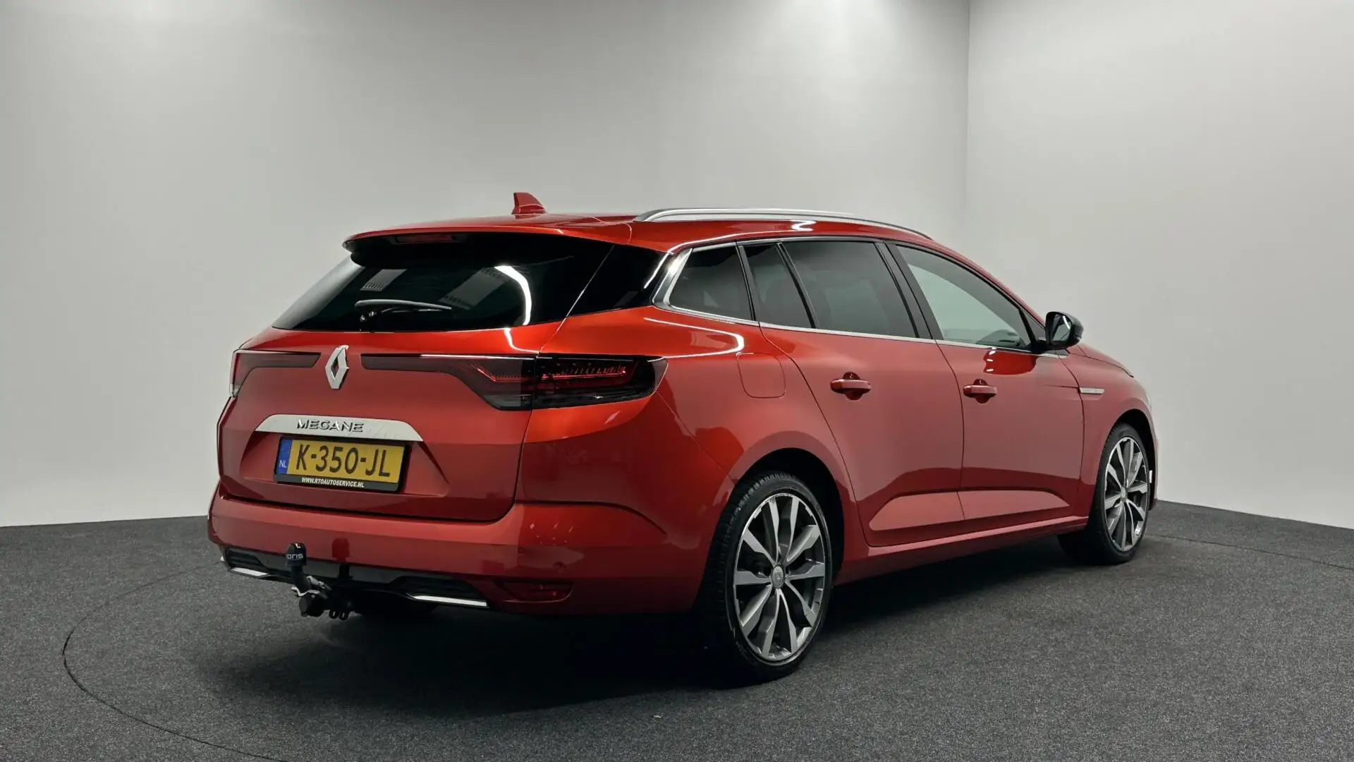 Renault Megane Estate 1.3 TCe GT-Line|Carplay|Trekhaak|Leer|NAP| Rouge - 2