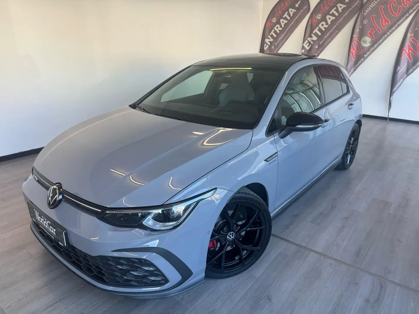 Volkswagen Golf 2.0 tdi GTD 200cv dsg BLACK STYLE Grigio - 2