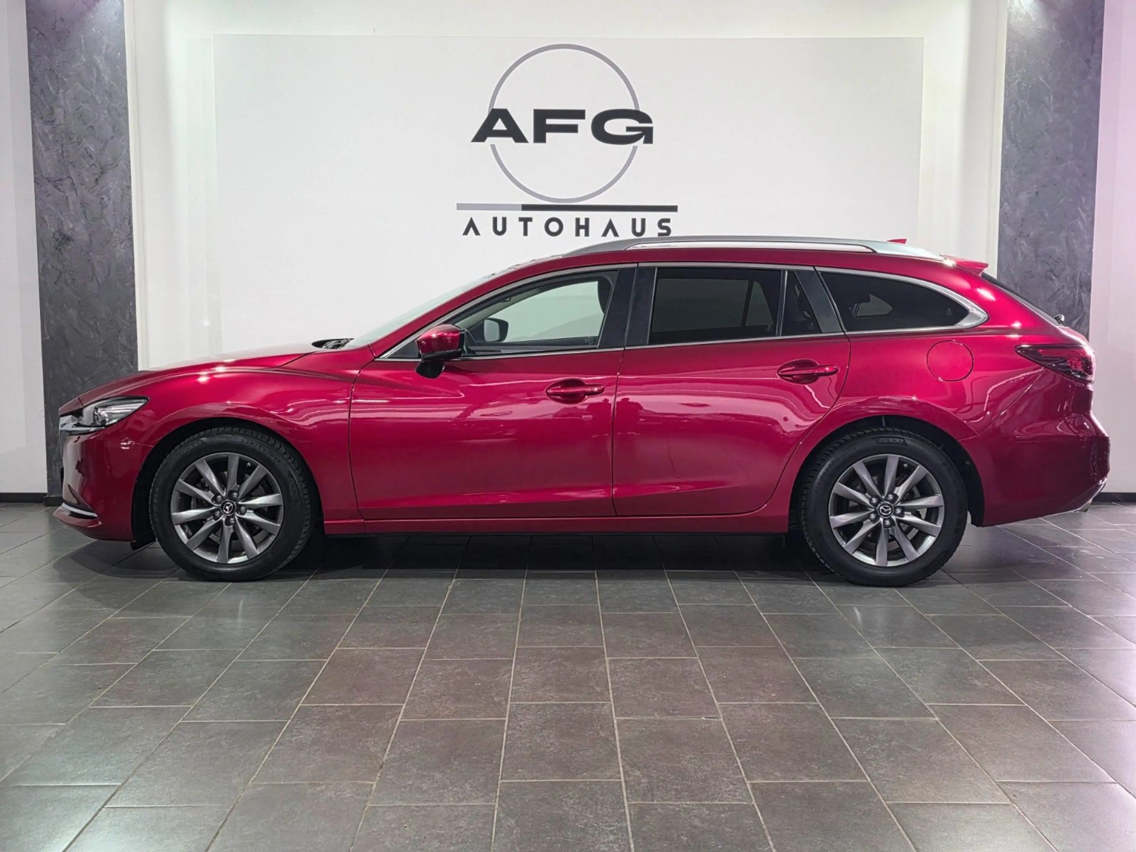 Mazda 6 Kombi Exclusive-Line*360°*CARPLAY*AHK* — photo 8