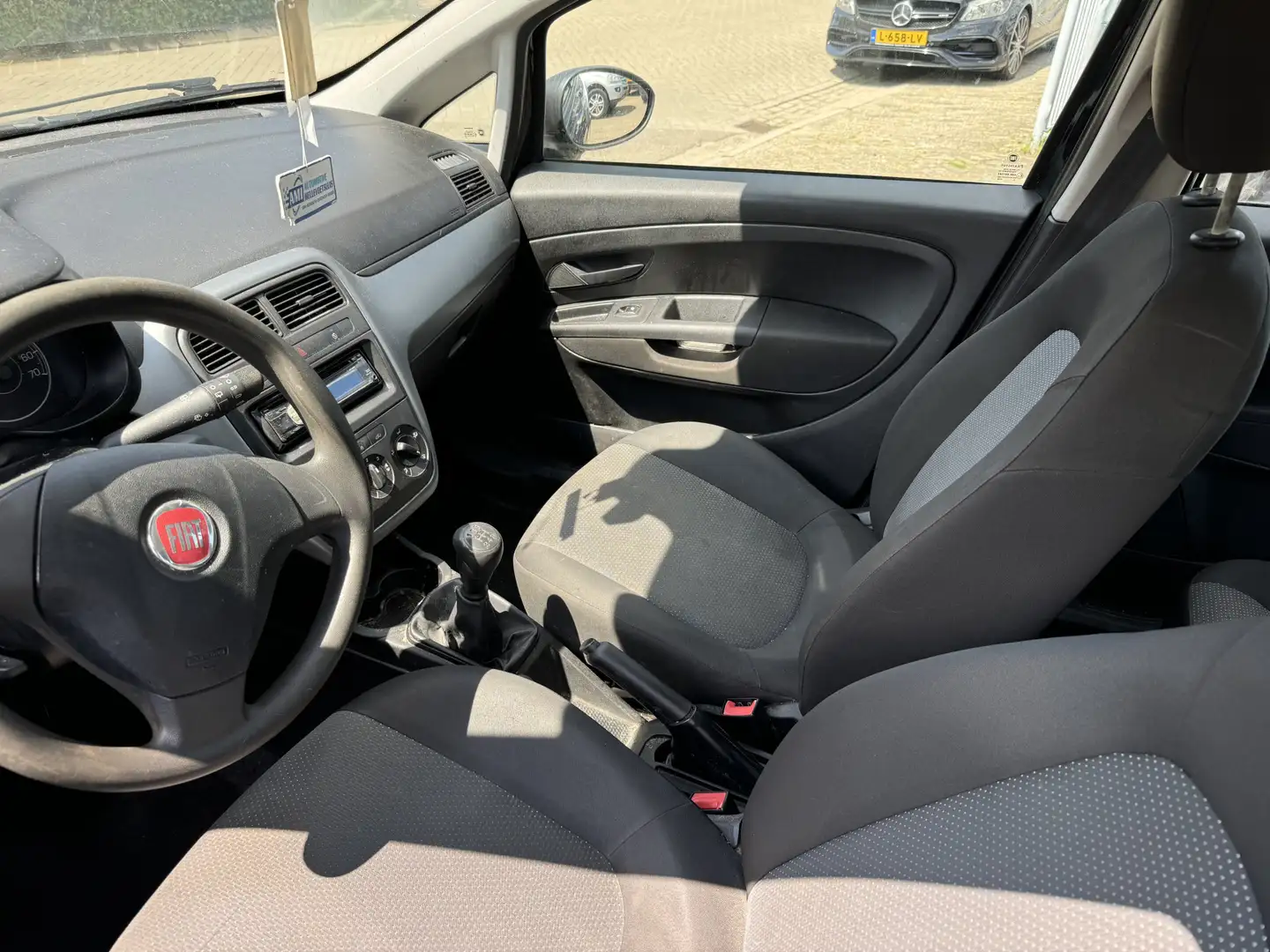 Fiat Punto Evo 1.3 M-Jet Dynamic Zwart - 2