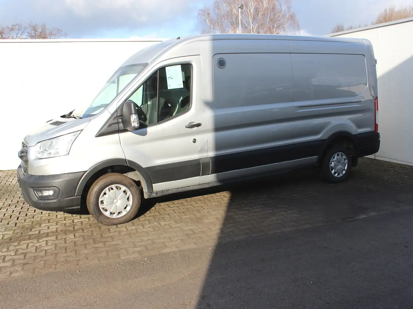 Ford Transit Kasten 310 L3 Trend -Motor NEU- Plateado - 2