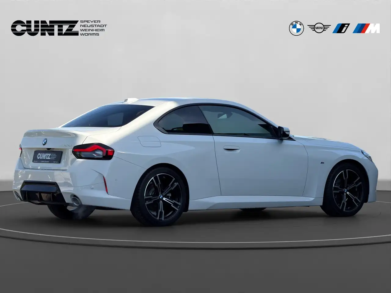 BMW 218 i Coupé GESPERRT VFW FOKUS Q3 5