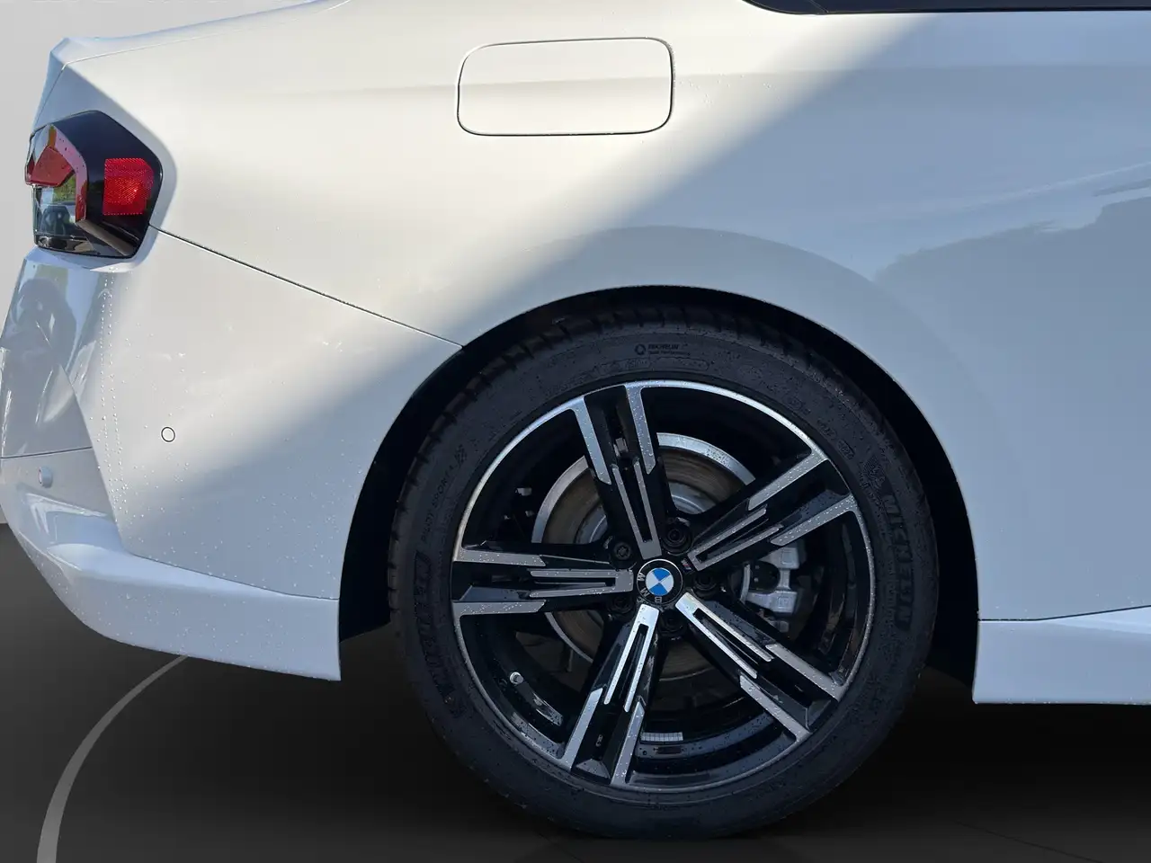 BMW 218 i Coupé GESPERRT VFW FOKUS Q3 10