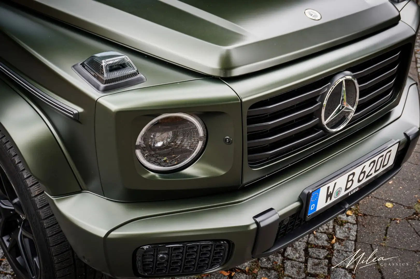 Mercedes-Benz G 450 Grün - 2