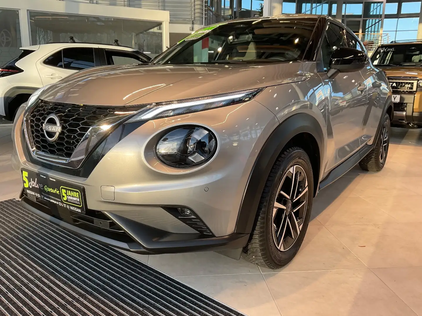 Nissan Juke 1.0 DIG-T N-Connecta LED+Fernlichtass.+Kam. Argent - 2