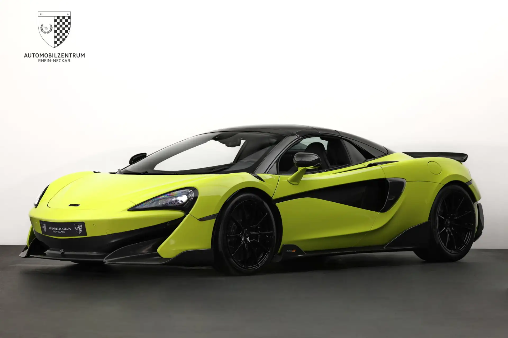 맥라렌 600LT Spider 2022 옐로 사진 3