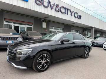 Berlina d Business Sport auto