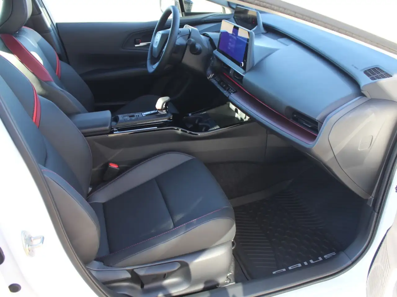 Toyota Prius снимка Toyota Prius