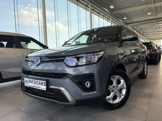 SsangYong XLV Automaat / Camera / Apple Carplay - Android Auto / Trekhaak / Zetelverwarming /