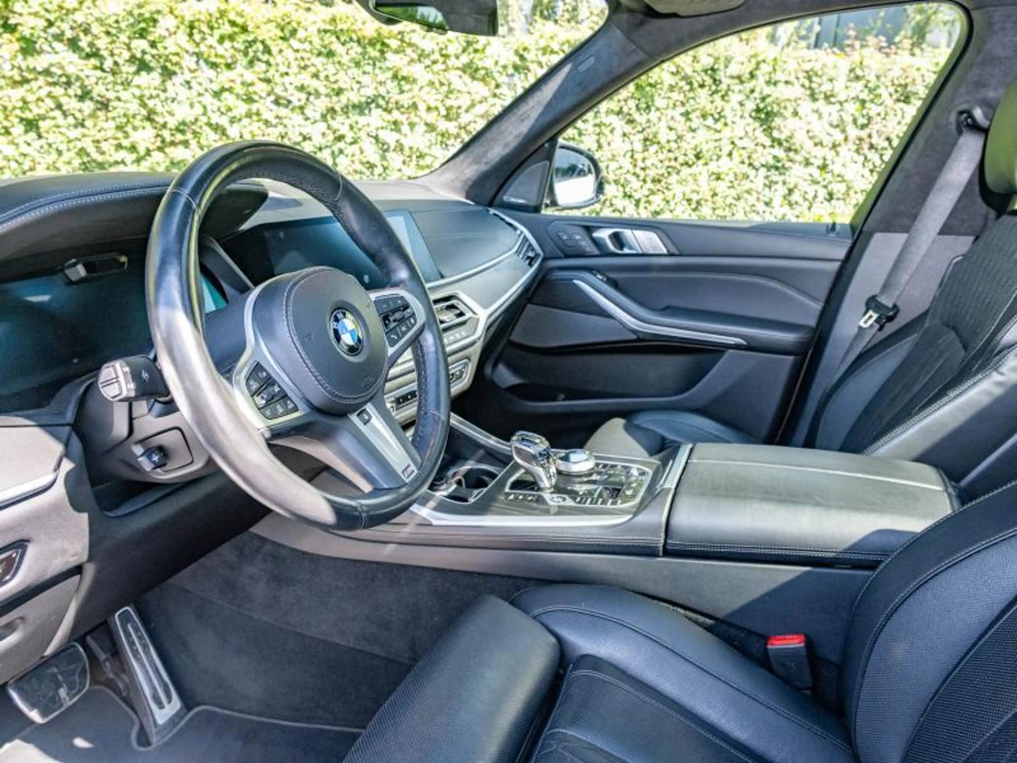 BMW X7 xDrive40d — photo 6