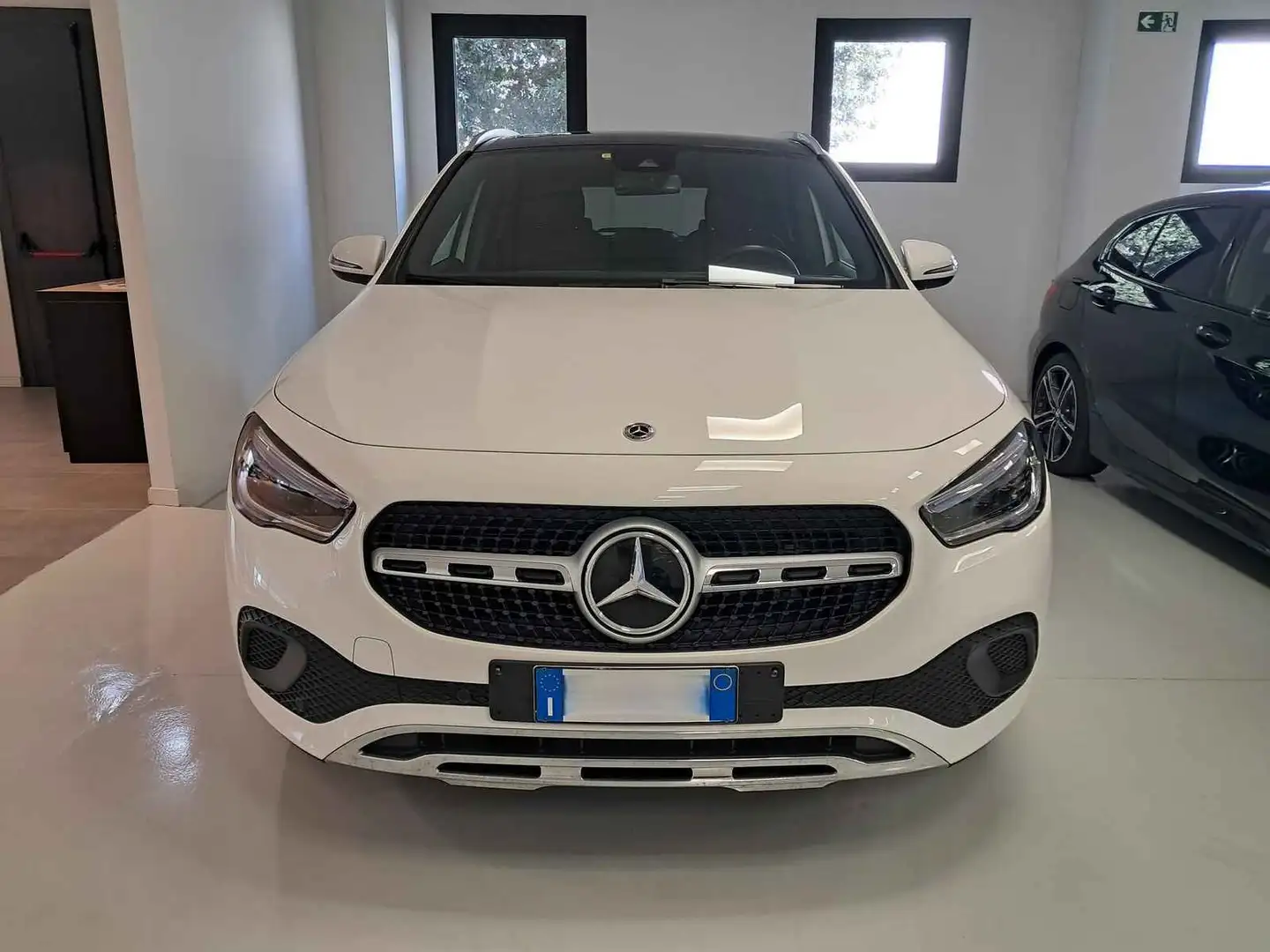 Mercedes-Benz GLA 200 200 d Sport Plus auto Bianco - 2