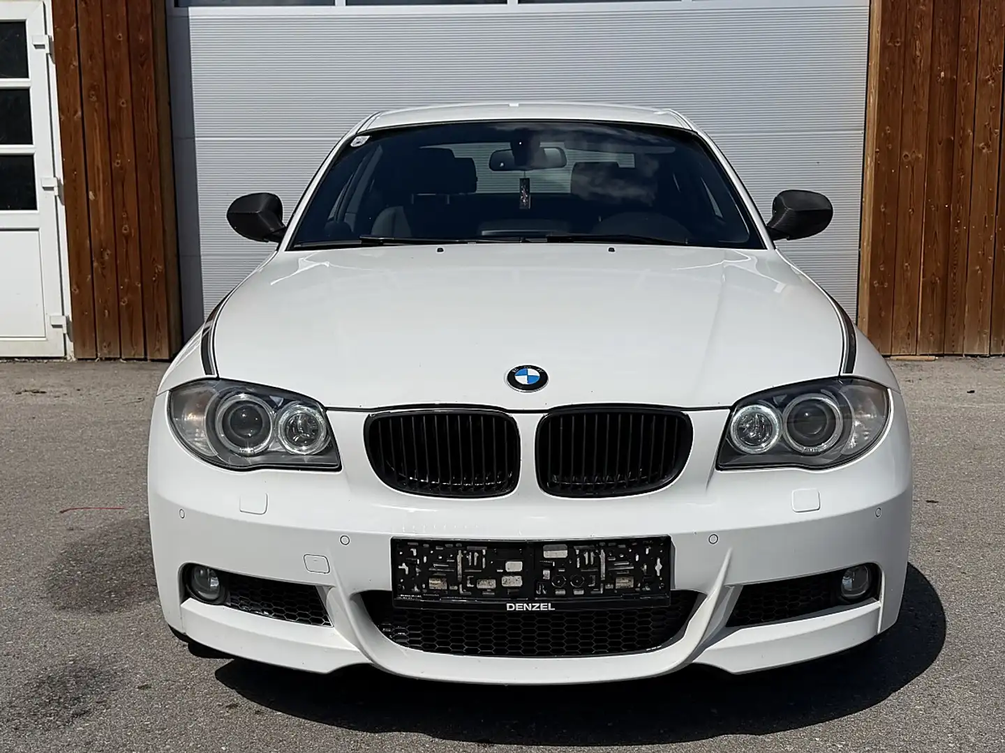 BMW 118 d Coupé Weiß - 2