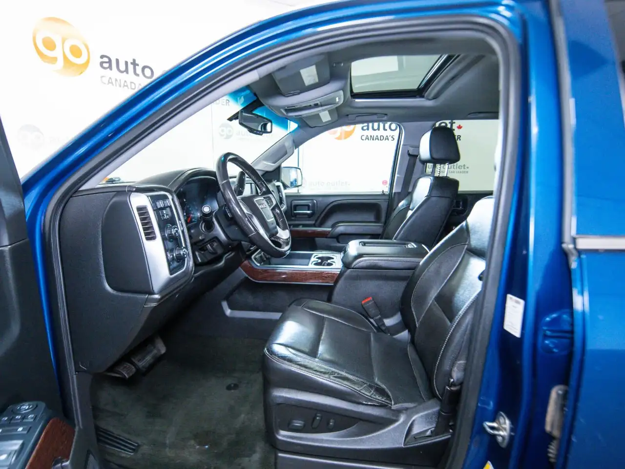 GMC Sierra 1500 fotografie GMC Sierra 1500