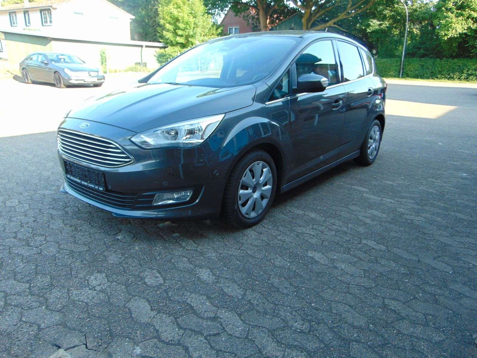 Second hand Ford C-Max 1.0