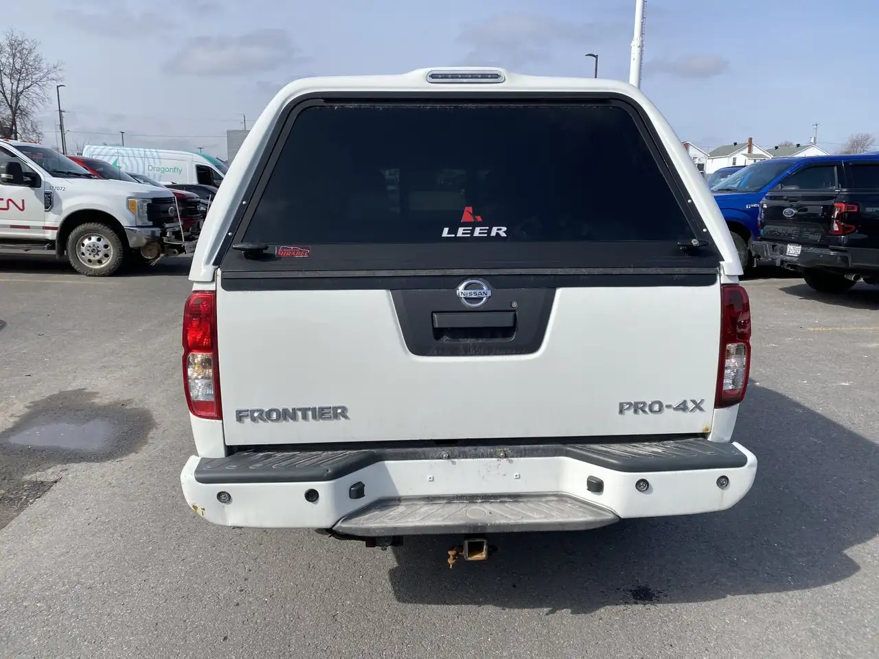 Nissan Frontier снимка Nissan Frontier