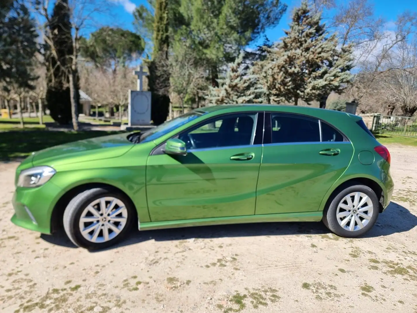 Mercedes-Benz A 150 A 160 d Verde - 2
