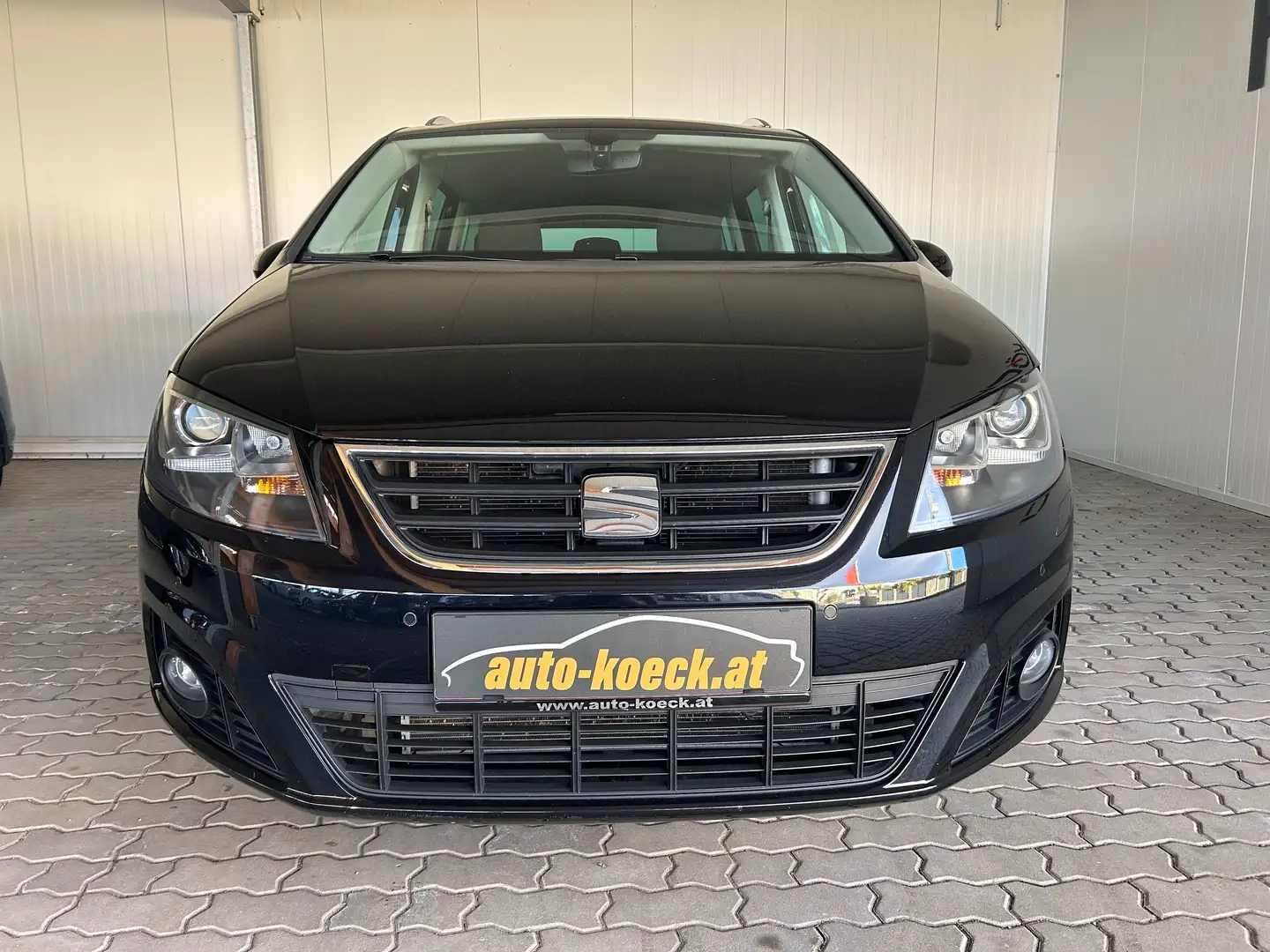 SEAT Alhambra 20th Anniversary 4Drive Schwarz - 2