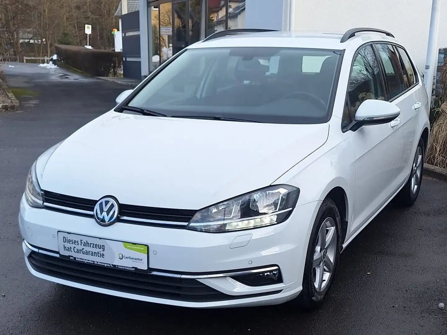 Volkswagen Golf Variant Rabbit 1,0 TSI Weiß - 1