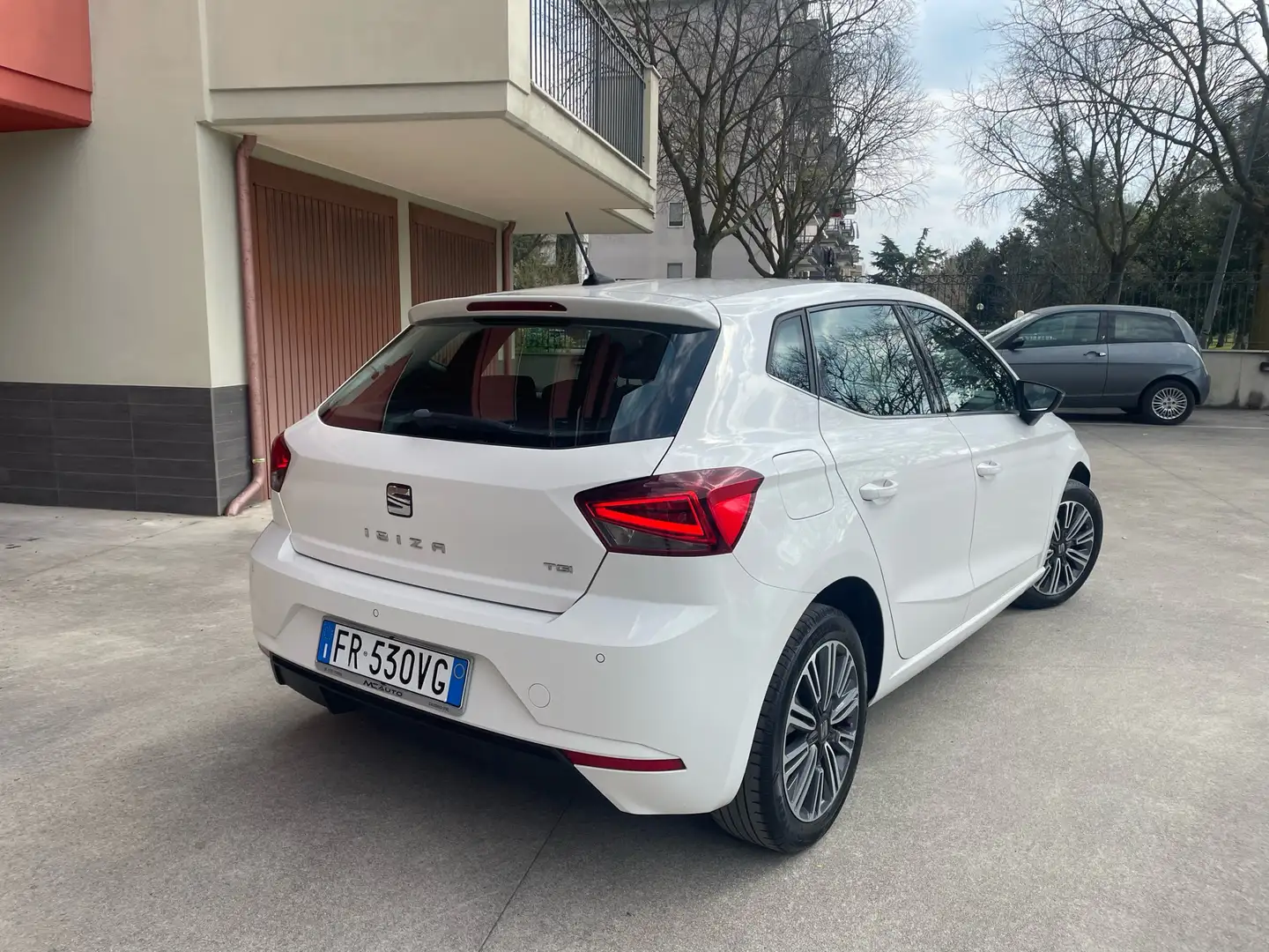 SEAT Ibiza 1.0 tgi Xcellence 90cv - 2
