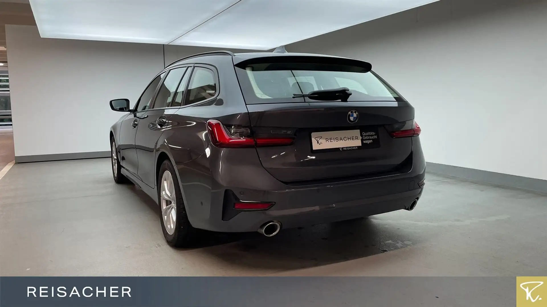 BMW 320 i A Tou SAG Advantage AHK LCPlus PA Lordose Grau - 2