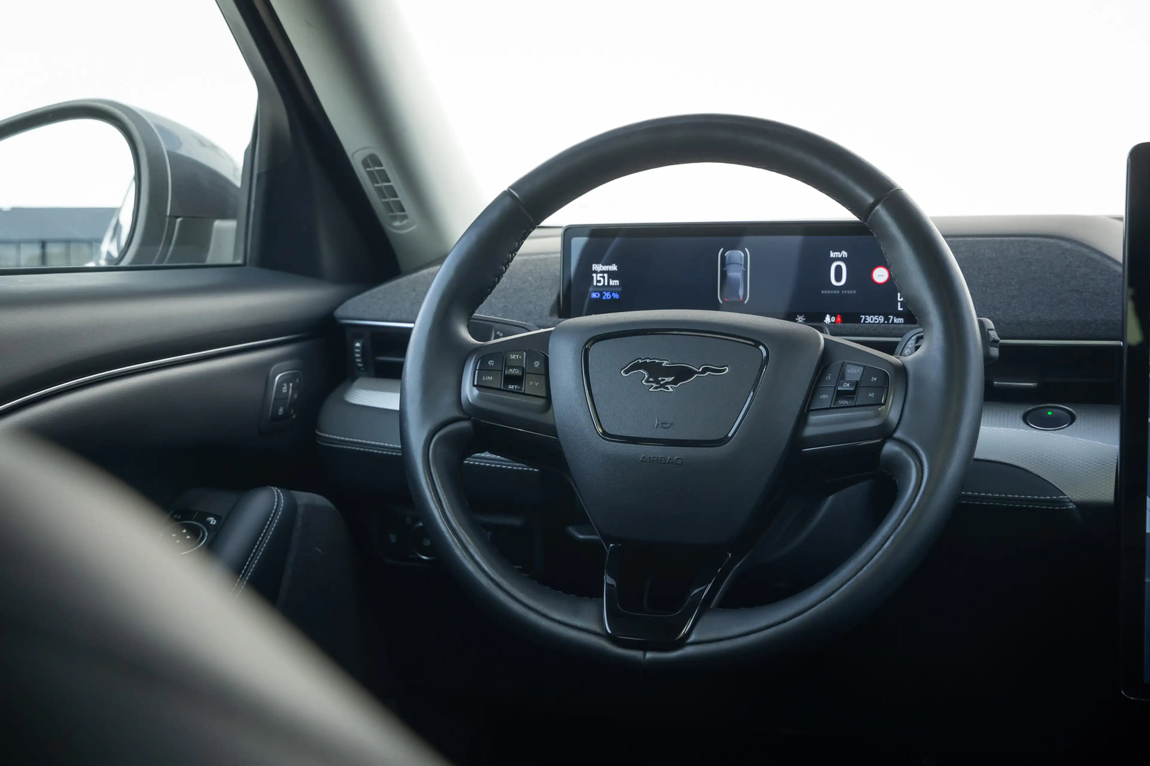Ford Mustang Mach-E Extended RWD 98 kWh panoramadak | Stoelverwarming — photo 8