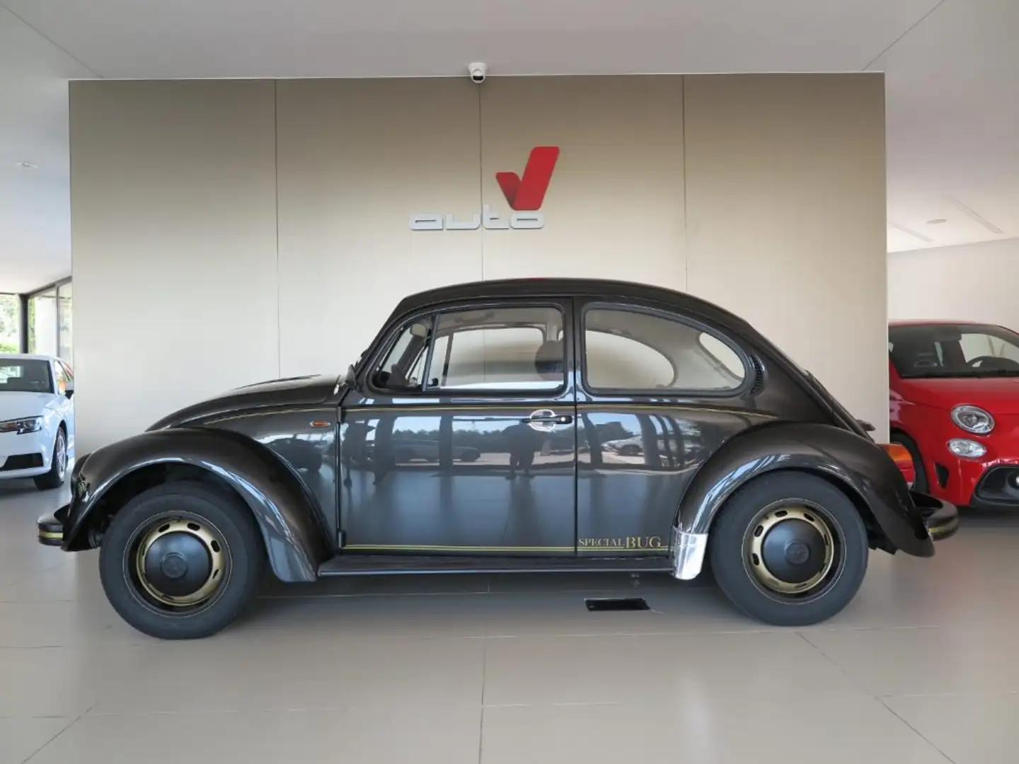 Volkswagen Maggiolino Special Bug 1200 RESTAURO COMPLETO Gris - 1