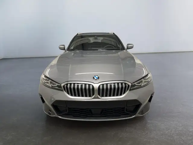 BMW 3 Series view 2