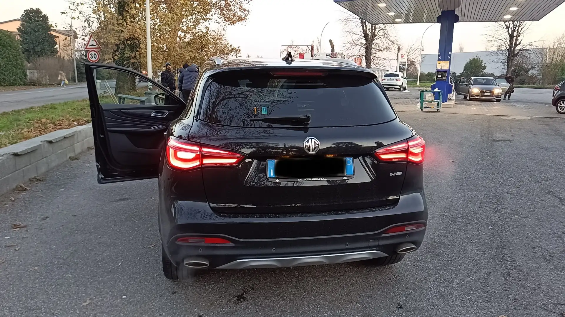 MG HS 1.5 t Luxury auto - 1