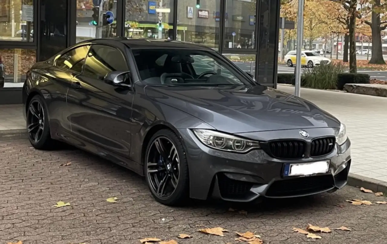 BMW M4