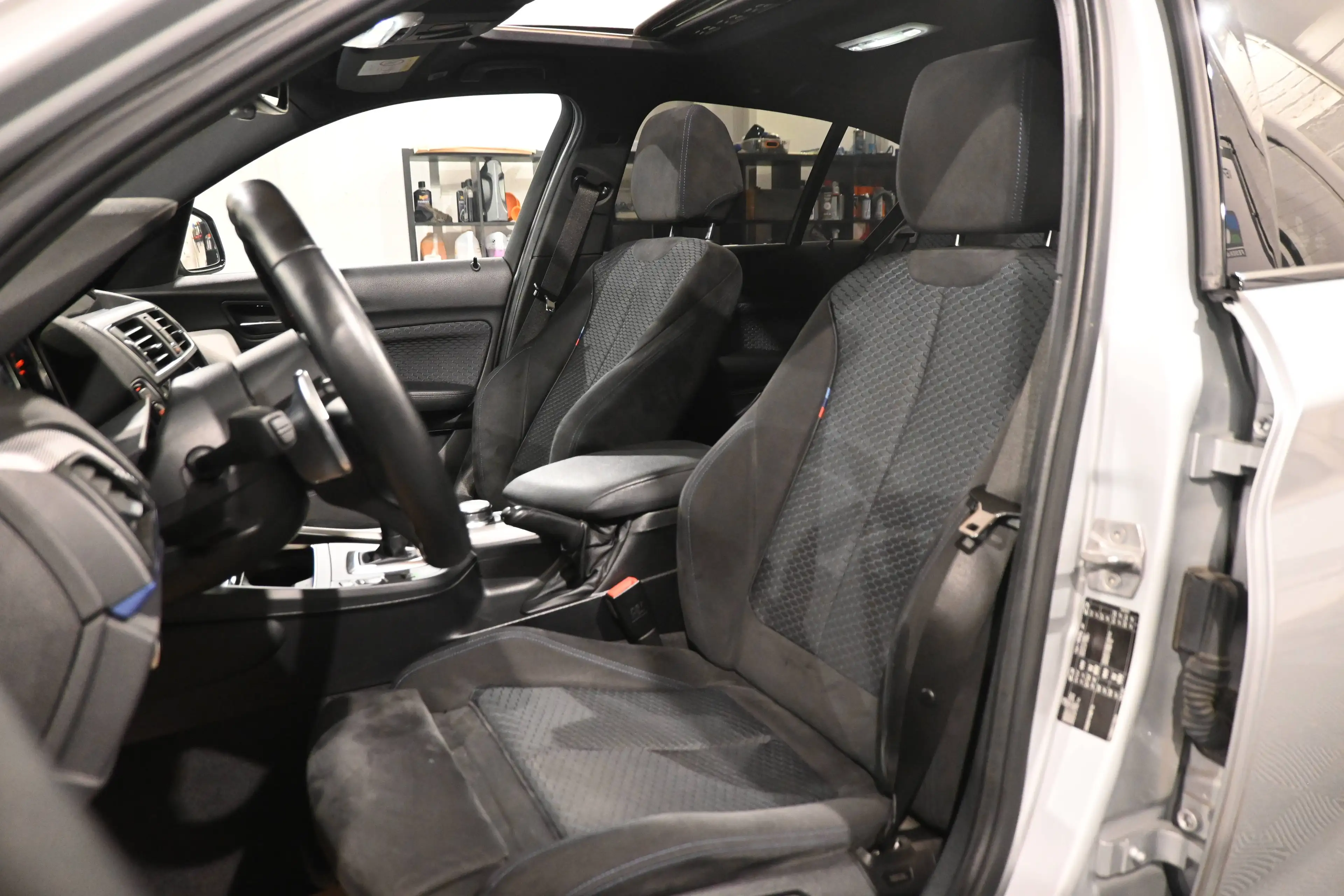 BMW 140 M140iAS / SUNROOF / BMW LEDS / GPS NAVI / BLUETOOTH / PDC !! — photo 15