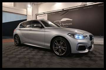 M140iAS / SUNROOF / BMW LEDS / GPS NAVI / BLUETOOTH / PDC !!