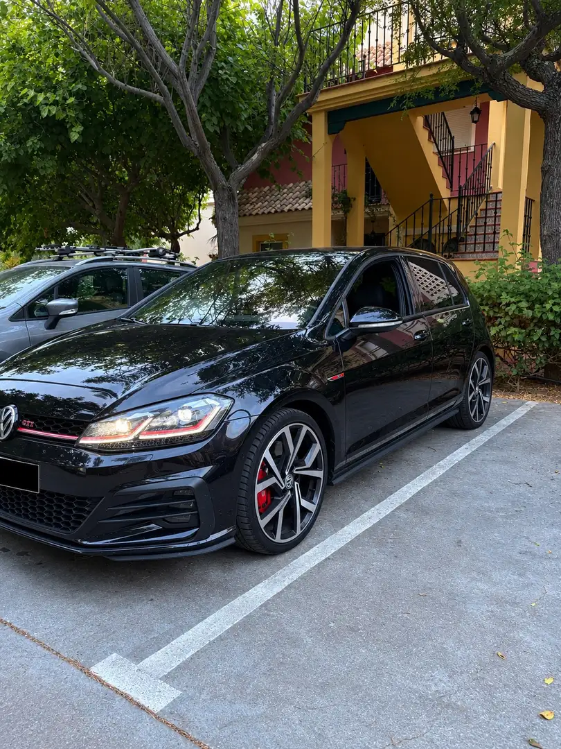 Volkswagen Golf GTI 2.0 TSI Performance DSG7 180kW - 1