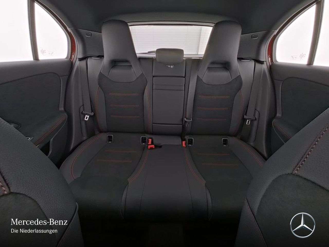 Mercedes-Benz A 220